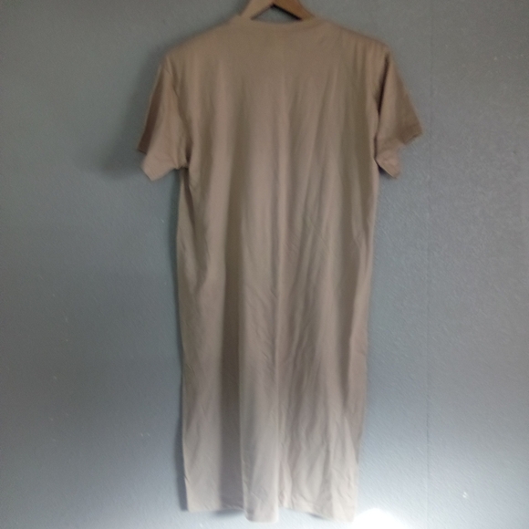 Beige T-Shirt - Picture 2 of 3